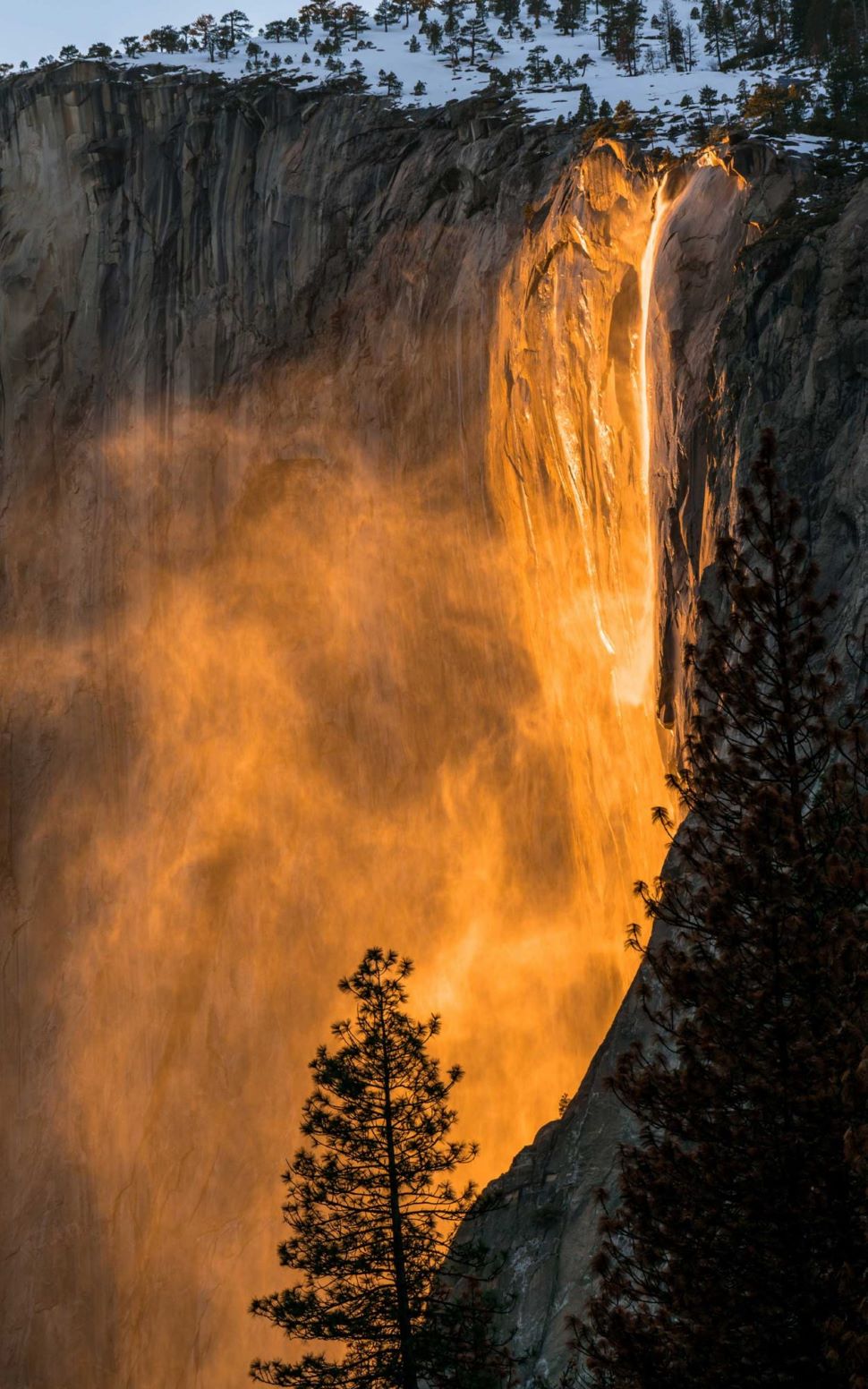 Yosemite Firefall history and mystery 