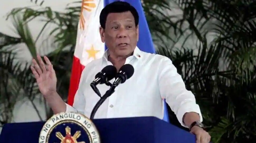 Philippines: Rodrigo Duterte ordered to kill the rebels, told police, 'Quit worrying about human rights' Philippines: Rodrigo Duterte ordered to kill the rebels, told police, 'Quit worrying about human rights'