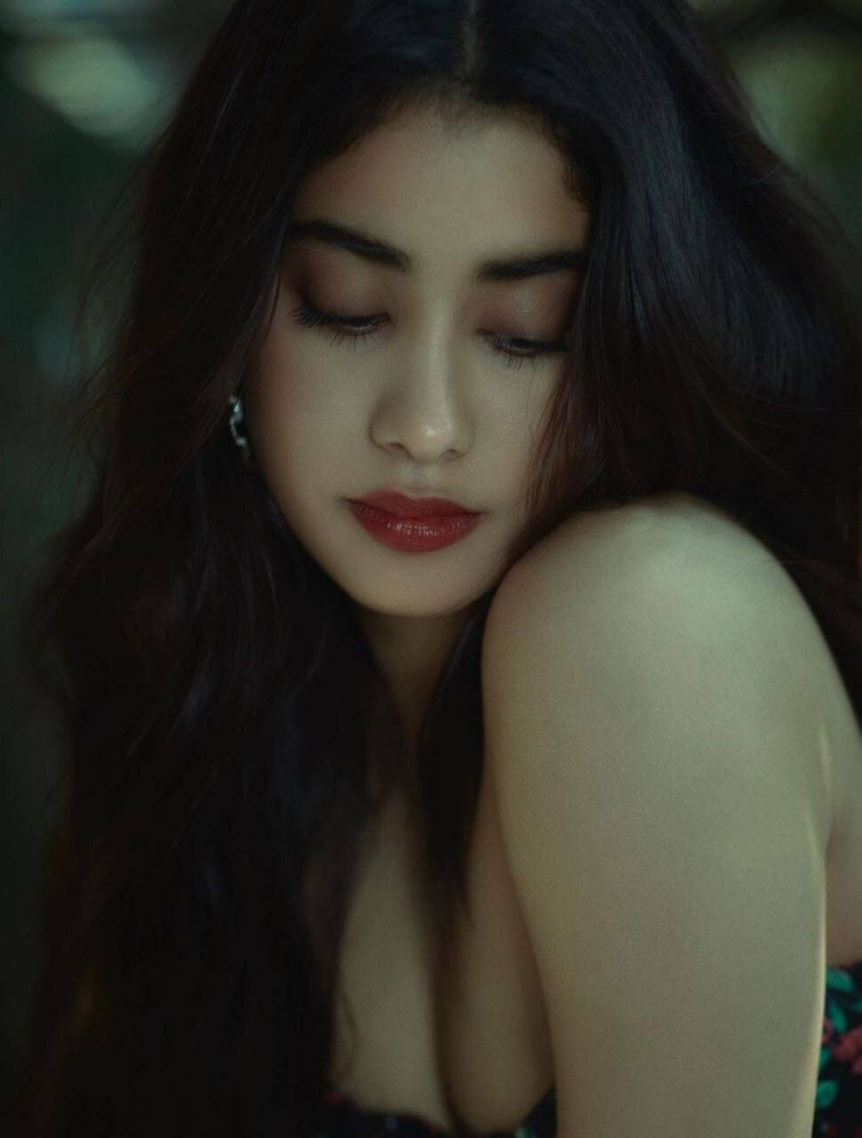 राजकुमार राव भी हैं साथ Janhvi Kapoor