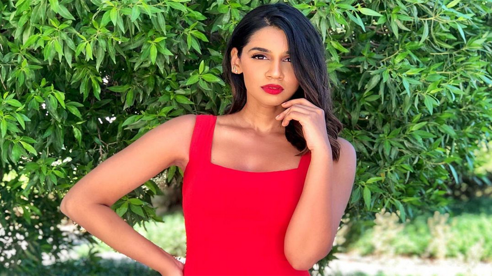 संजना संग शादी कर सकते हैं बुमराह Sanjana Ganesan