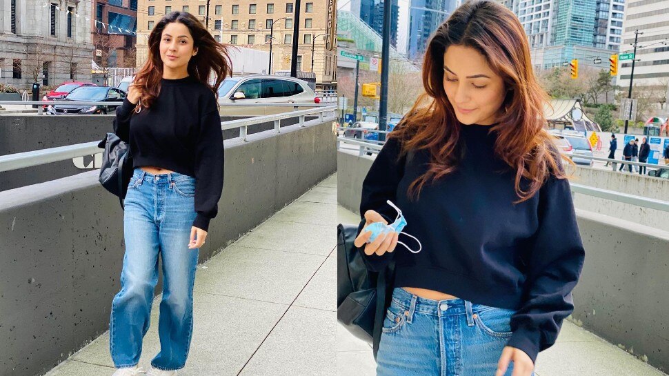 Shehnaaz Gill Walking on streets of canada while shooting of honsla