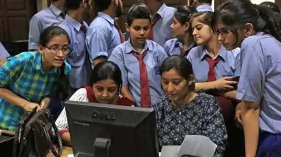 NEET UG 2021: एग्जाम डेट घोषित, सिलेबस, एडमिशन फॉर्म समेत अन्य डिटेल जल्द होगी जारी