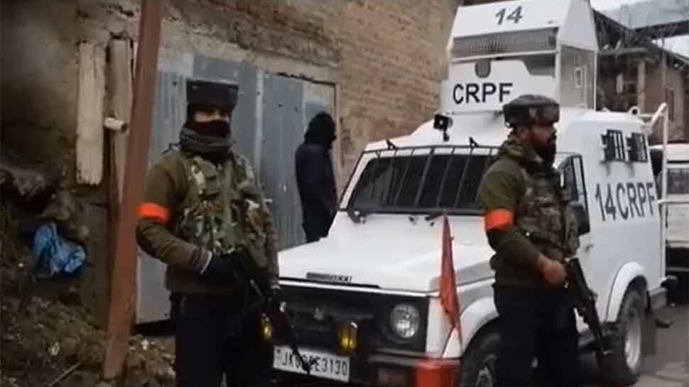 Jammu-Kashmir: शोपियां में भारतीय सुरक्षाबलों को बड़ी सफलता, मुठभेड़ में एक आतंकी ढेर