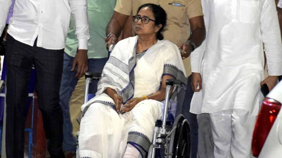 West Bengal Assembly Election: चोट के बाद व्हीलचेयर पर ममता बनर्जी, आज से करेंगी ताबड़तोड़ प्रचार; यहां देखें कार्यक्रम