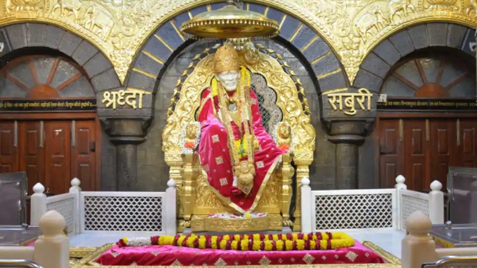 Shirdi Sai Baba Darshan के लिए जाने से पहले पढ़ लें ये खबर, मुसीबत से बच जाएंगे