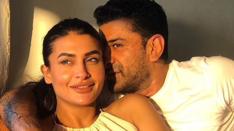 खुल्लम-खुल्ला प्यार करेंगे Eijaz Khan और Pavitra Punia, जल्द शुरू करेंगे लिव इन रिलेशन में रहना?