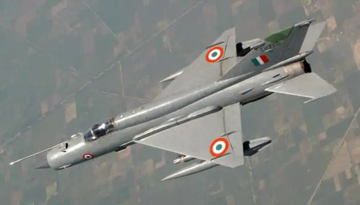 MiG-21 ବିମାନ ଦୁର୍ଘଟଣାଗ୍ରସ୍ତ, ପାଇଲଟ ମୃତ MiG-21 ବିମାନ ଦୁର୍ଘଟଣାଗ୍ରସ୍ତ, ପାଇଲଟ ମୃତ