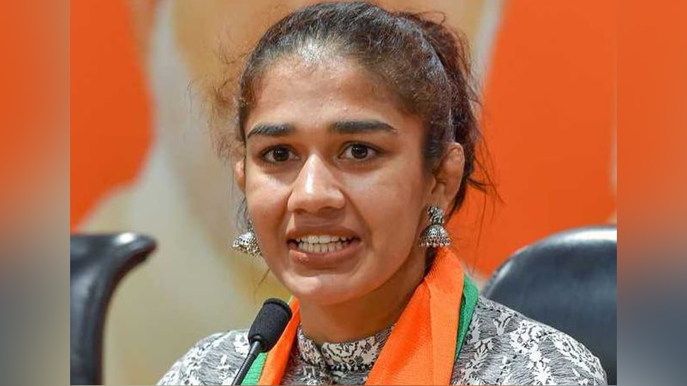 Babita Phogat की ममेरी बहन ने की आत्महत्या, कुश्ती का फाइनल मैच हारने से लगा गहरा सदमा