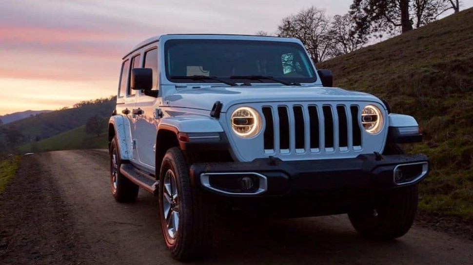 Jeep Wrangler का इंजन Jeep Wrangler engine