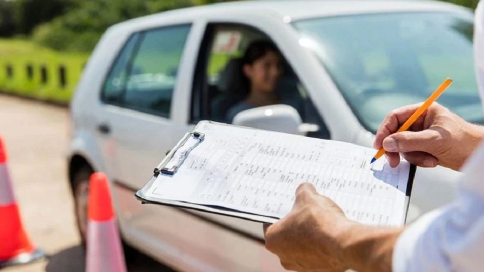 ଏଣିକି ସହଜରେ ମିଳିବନି Driving Licence: କରିବାକୁ ପଡ଼ିବ ଏହି କାମ ଏଣିକି ସହଜରେ ମିଳିବନି Driving Licence: କରିବାକୁ ପଡ଼ିବ ଏହି କାମ