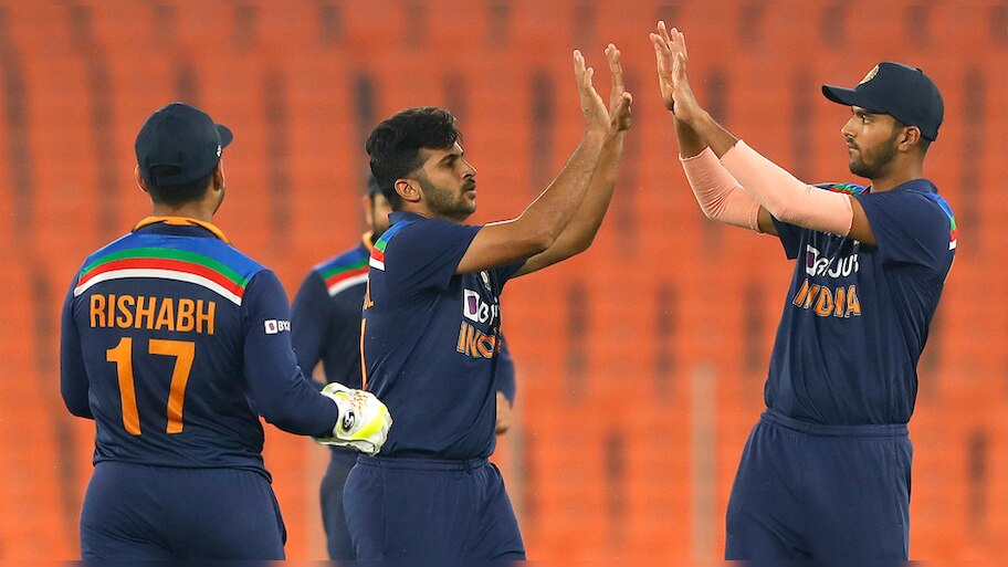 भारत ने इंग्लैंड को दी करारी शिकस्त, 3-2 से किया सीरीज पर कब्जा