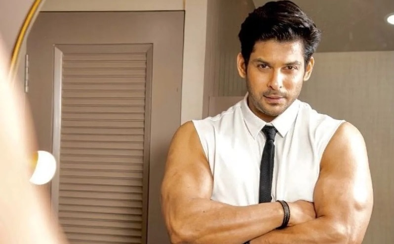 एक्टिंग के बाद डांसिंग के क्षेत्र में नाम कमाने उतरे Sidharth Shukla