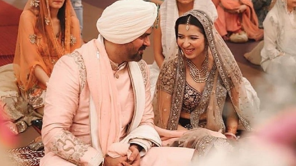 एक-दूसरे के हुए Harman Baweja और Sasha Ramchandani, फोटोज-वीडियोज हुए वायरल