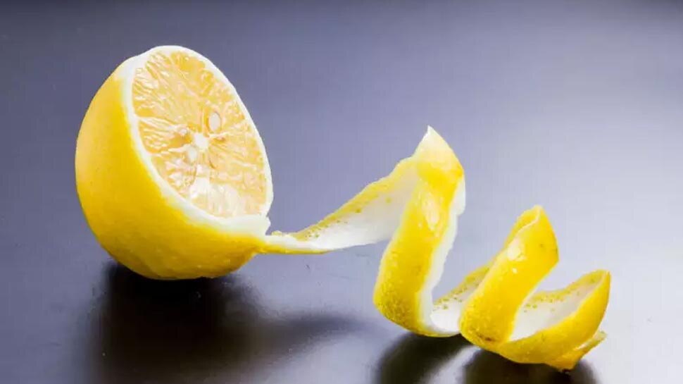 Lemon Peel Benefits: नींबू ही नहीं इसका छिलका भी है फायदेमंद, सेहत को रखता है दुरुस्त