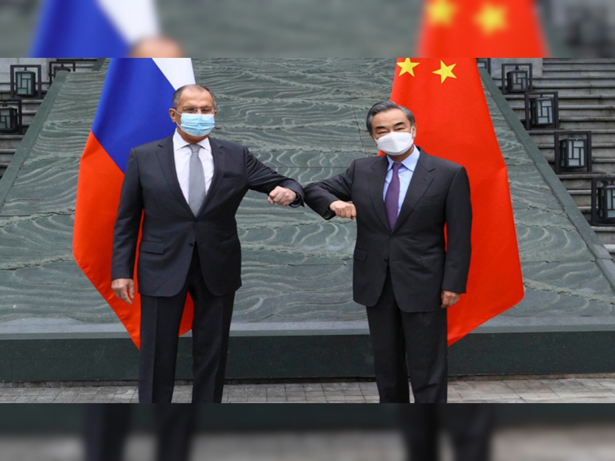 रूस और चीन के विदेश मंत्री (फोटो: PTI)