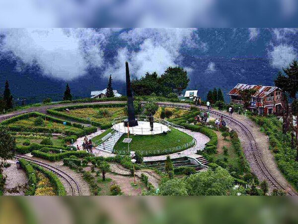 କମ୍ ବଜେଟରେ ବୁଲି ପାରିବେ ଏହି ସବୁ ସ୍ଥାନ...