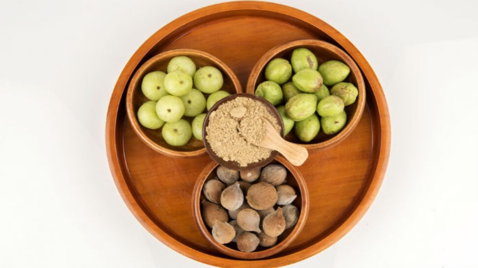 त्रिफला बीपी को बहुत अधिक कम कर सकता है triphala lowers bp