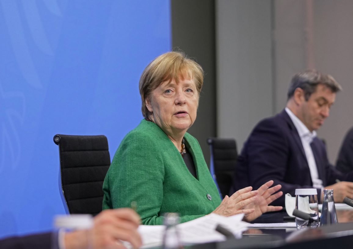Germany में बढ़ाया गया Lockdown, जनता से Angela Merkel की अपील- घर से न निकलें