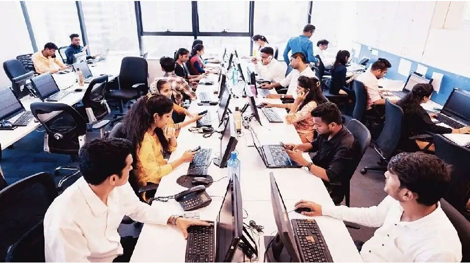 7th pay Commission: 4 Day week का अभी कोई विचार नहीं, श्रम मंत्री संतोष गंगवार का संसद में लिखित जवाब