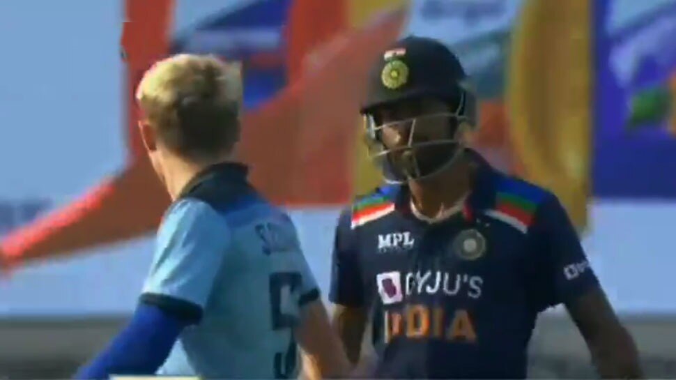 IND vs ENG: लगातार दूसरे मैच में भिड़े Pandya और Curran, अंपायर को फिर करना पड़ा बचाव