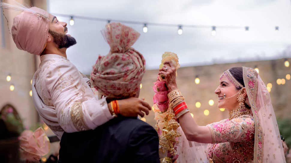 #FlashbackFriday: जब Virat Kohli ने Anushka Sharma को दिया 1 करोड़ का Wedding Gift