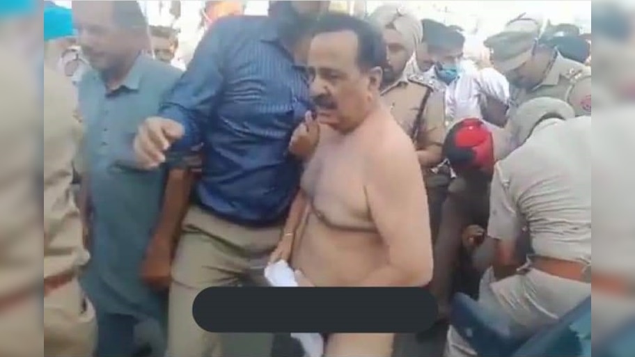 ସର୍ବସାଧାରଣରେ BJP ବିଧାୟକଙ୍କ ବସ୍ତ୍ର ହରଣ !