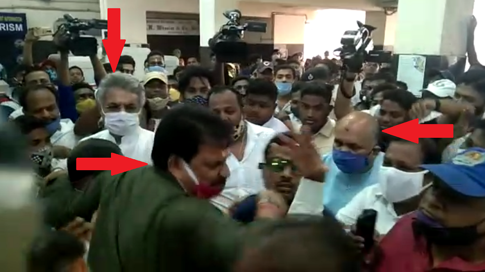 ମନ୍ତ୍ରୀଙ୍କୁ ବି ଖାତିରି ନାହିଁ! ପୁରୀରେ BJDର ୨ ଗୋଷ୍ଠୀ ହାତାହାତି ମନ୍ତ୍ରୀଙ୍କୁ ବି ଖାତିରି ନାହିଁ! ପୁରୀରେ BJDର ୨ ଗୋଷ୍ଠୀ ହାତାହାତି