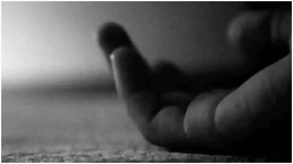 बीकानेर में परिवार ने की आत्महत्या की कोशिश, पिता-पुत्री की मौत