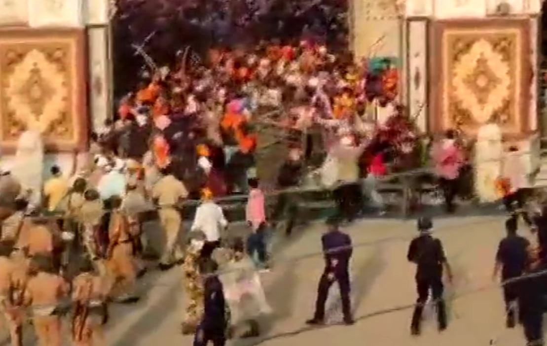 महाराष्ट्र: नांदेड़ में होला मोहल्ला से रोका तो पुलिस पर तलवार से हमला, चार पुलिसकर्मी जख्मी