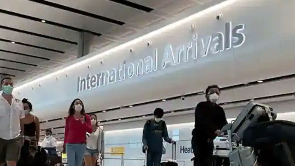 Coronavirus: Airports पर बढ़ेगी सख्ती, ठीक से मास्क नहीं पहना तो लगेगा जुर्माना