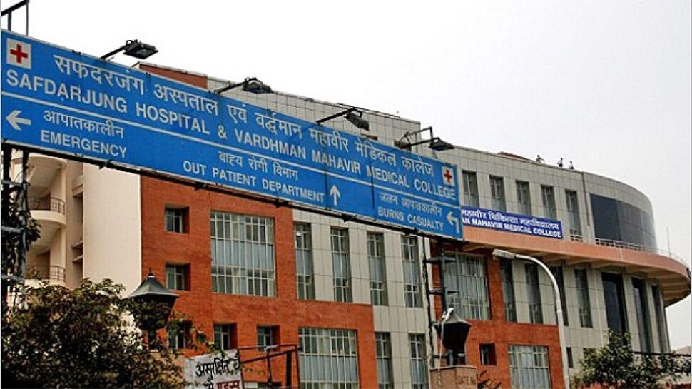Delhi: सफदरजंग हॉस्पिटल के ICU में लगी आग, 50 मरीजों को सुरक्षित निकाला गया बाहर