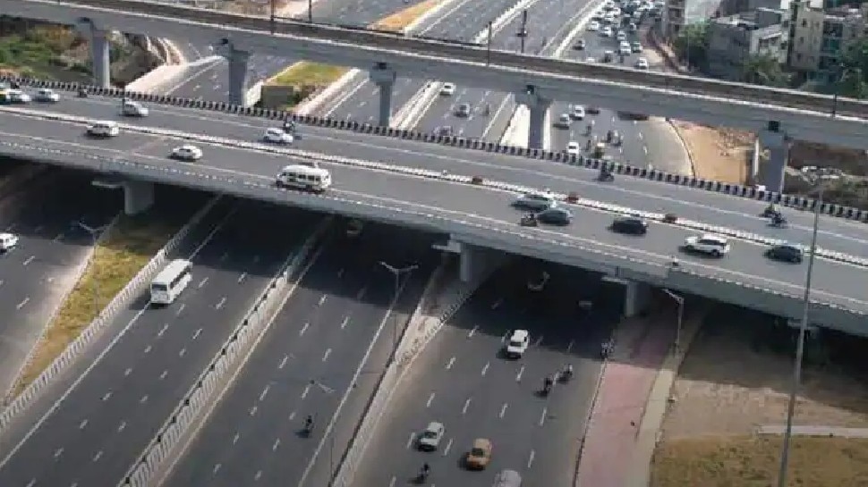 Delhi Meerut Expressway कल से शुरू, सिर्फ 60 मिनट में पहुंचिए मेरठ