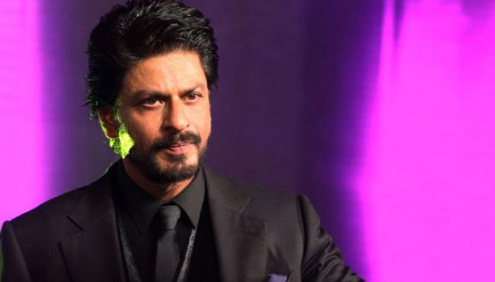 Shah Rukh Khan से यूजर ने पूछा, 'आपके अंडरवियर का रंग क्या है?', मिला ये करारा जवाब Shah Rukh Khan से यूजर ने पूछा, 'आपके अंडरवियर का रंग क्या है?', मिला ये करारा जवाब