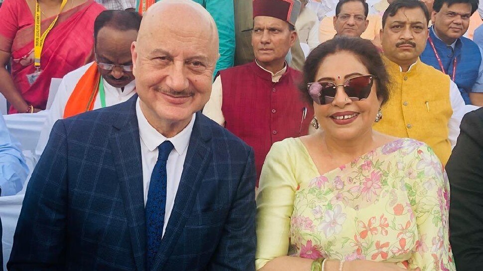 Kirron Kher की बीमारी को लेकर Anupam Kher ने लिखा इमोशनल नोट, कहा- आपकी दुआओं की जरूरत