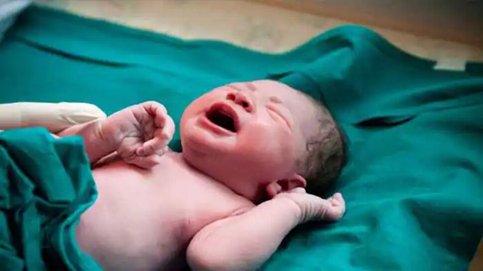 Iraq: तीन जननांगों के साथ पैदा हुआ ये बच्चा, डॉक्टर भी हैरान