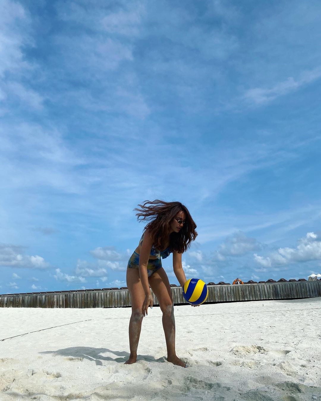 एक्टर ही नहीं खिलाड़ी भी हैं सुरभि Surbhi Jyoti Bikini Photo