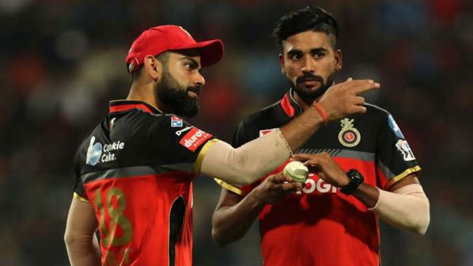 IPL 2020: Mohammed Siraj के मौजूदा फॉर्म से गदगद हैं RCB के कप्तान Virat Kohli, तारीफ में कही अहम बात