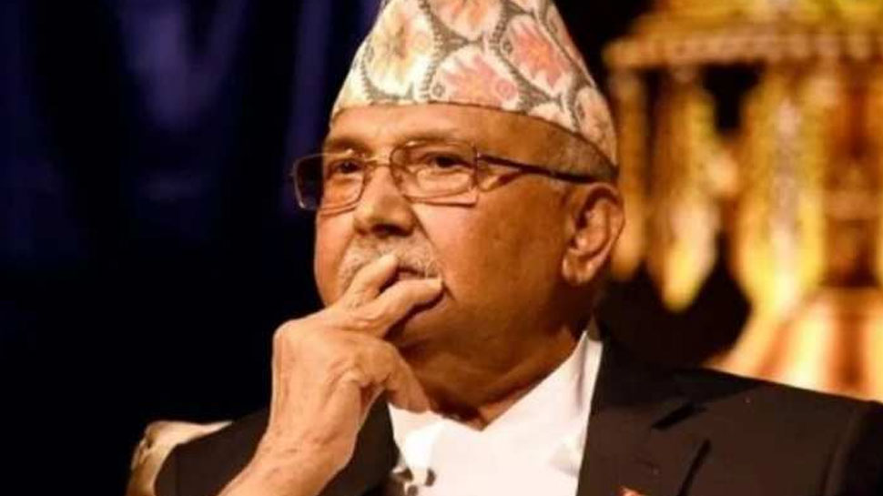 Nepal में राजनीतिक संकट: PM K.P. Sharma Oli के 4 मंत्रियों से छिनी संसद की सदस्यता