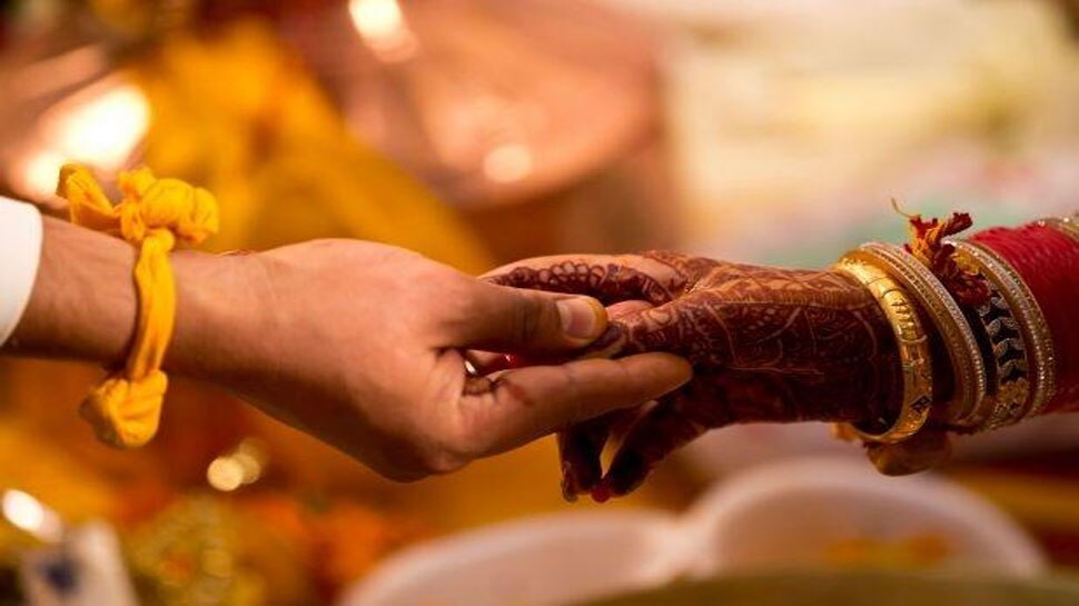 Bihar: परंपरा निभाने में रुकी Marriage, बिना 7 फेरे लिए दुल्हन चली ससुराल; प्रधान जी गिरफ्तार