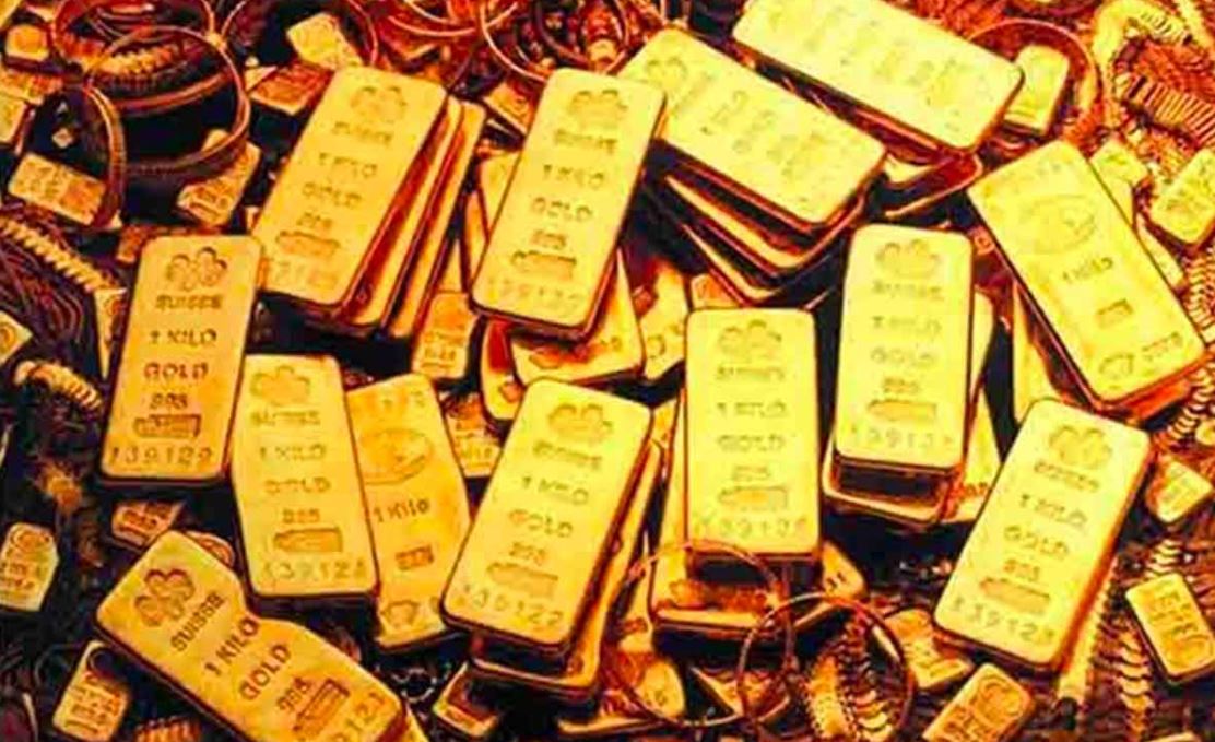  Gold Price: सोने के दाम में आई भारी गिरावट, रिकॉर्ड स्तर से 10 हजार रुपये सस्ता हुआ सोना