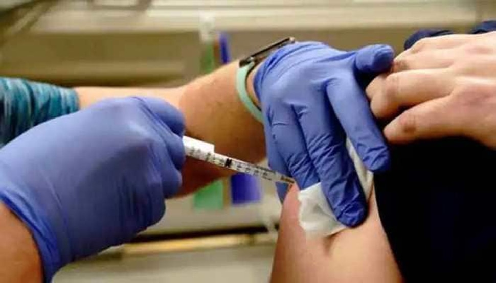 मुजफ्फरनगर: कोरोना वैक्सीन के नाम पर 3 महिलाओं को लगा दिया रेबीज का टीका