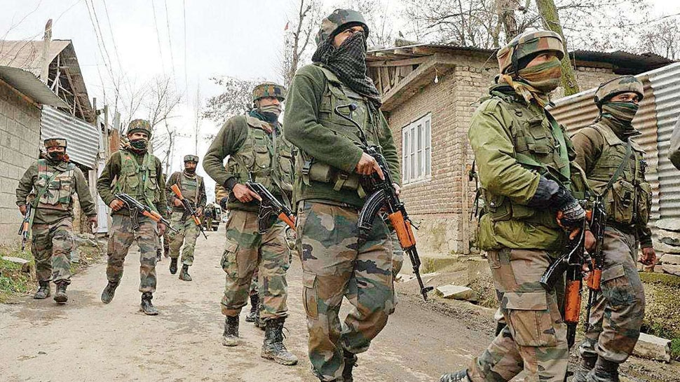 Jammu Kashmir में आतंकी संगठनों ने बनाया ये खतरनाक प्लान, सुरक्षाबलों के फील्ड कमांडरों को बनाएंगे निशाना