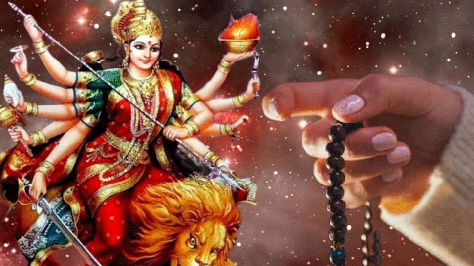 प्याज-लहसुन खाने से व्यक्ति भक्ति के मार्ग से भटक सकता है meditational path