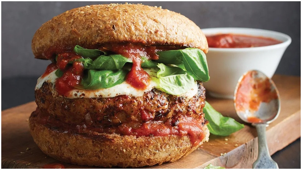 बर्गर/पिज्जा भी हैं हानिकारक Fast Food Reduces Immunity
