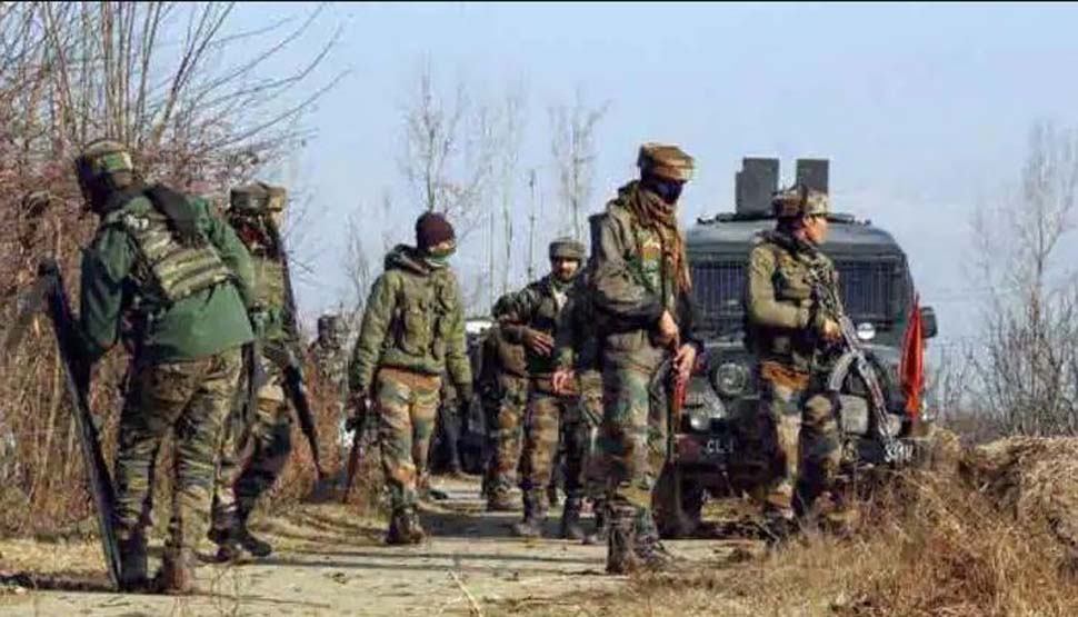 J&K: अल-बद्र के आतंकवादी मॉड्यूल का हुआ खुलासा, दो आतंकवादियों समेत पांच गिरफ्तार J&K: अल-बद्र के आतंकवादी मॉड्यूल का हुआ खुलासा, दो आतंकवादियों समेत पांच गिरफ्तार
