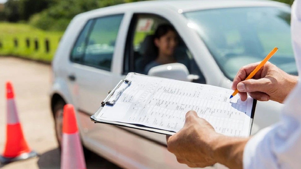 Driving License घर बैठे बन जाएगा! सरकार ने जारी की नई गाइडलाइंस, RTO जाने की भी जरूरत नहीं