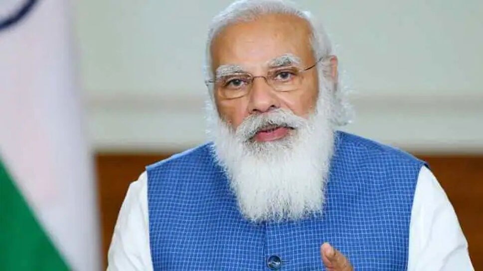 'Corona संकट के चलते प्रतीकात्मक हो Kumbh', PM Modi ने Swami Avdheshanand Giri से की बात