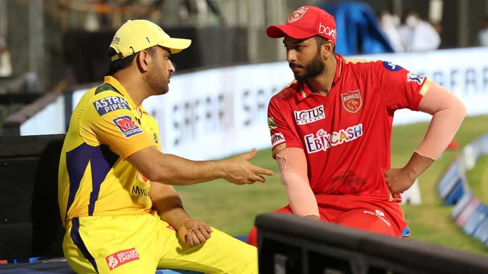 IPL 2021 CSK vs PBKS: मैच के बाद MS Dhoni ने Shahrukh Khan को दिए टिप्स, Photo हुआ Viral