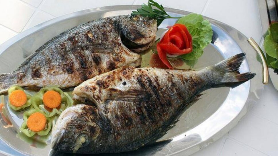 मछली खाने के बाद न पीएं दूध fish and milk