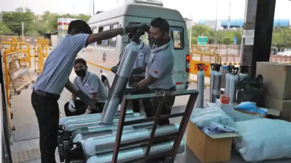 घर बैठे मंगवा सकते हैं ऑक्सीजन सिलेंडर Oxygen cylinders can be ordered from home